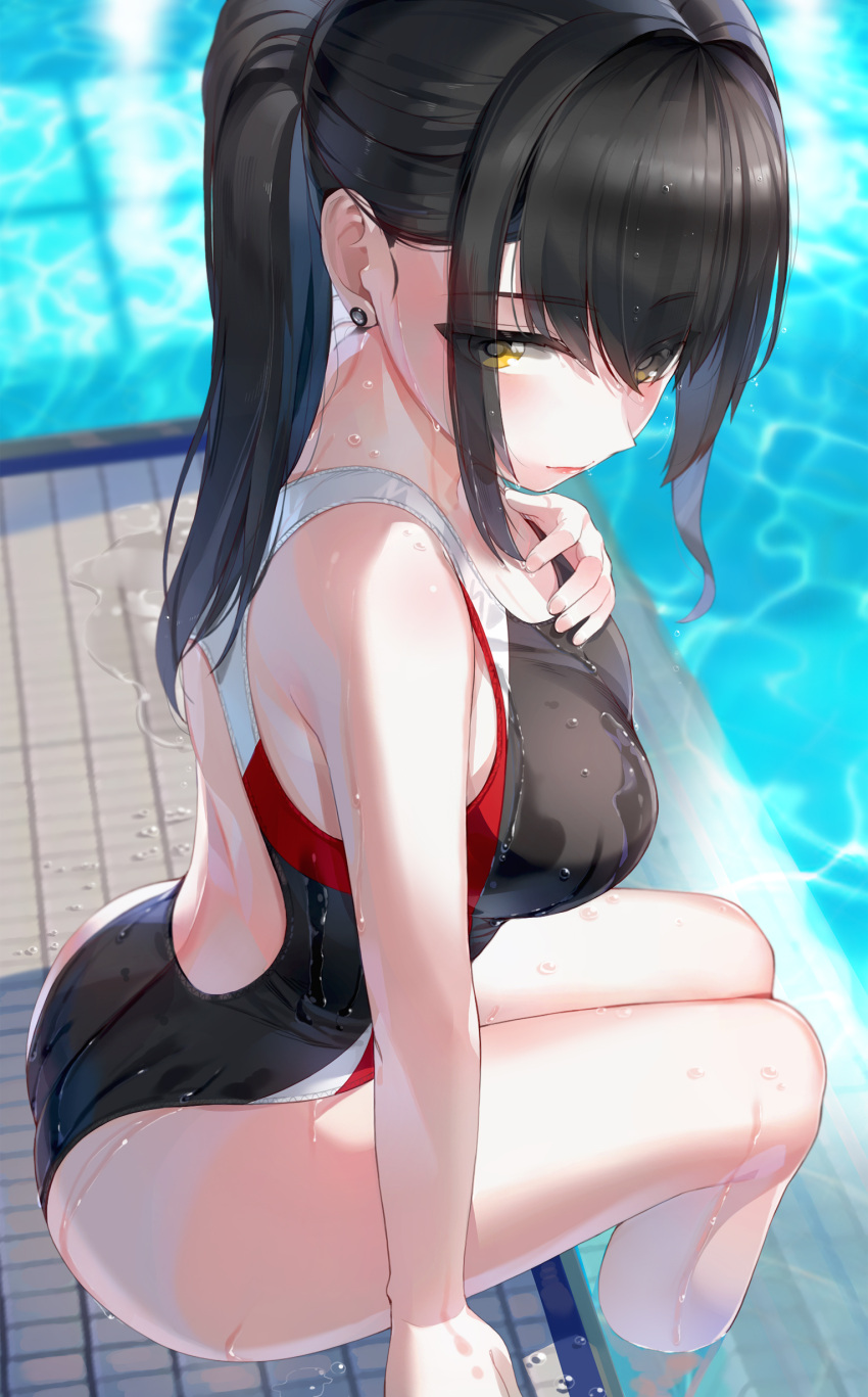 1girl absurdres ass bangs bare_arms bare_legs bare_shoulders black_hair black_swimsuit breasts closed_mouth commentary competition_swimsuit earrings english_commentary eyebrows_visible_through_hair eyes_visible_through_hair feet_out_of_frame hand_on_own_chest highres jewelry kfr large_breasts long_hair one-piece_swimsuit original ponytail poolside sidelocks soaking_feet solo swimsuit water wet wet_clothes wet_swimsuit yellow_eyes