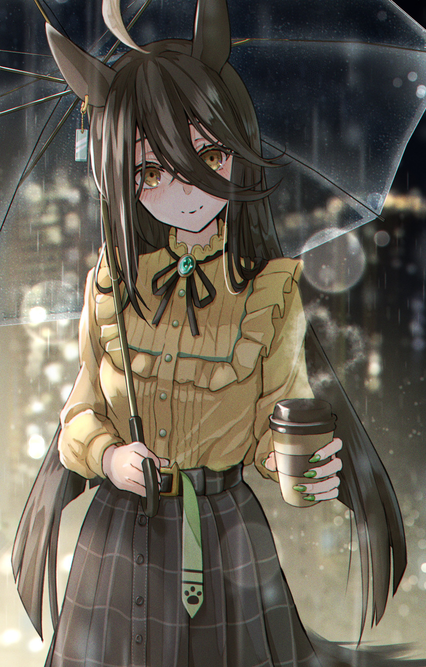 1girl absurdres ahoge animal_ears black_neck_ribbon black_neckwear black_skirt brown_shirt buttons coffee_cup cup disposable_cup ear_tag green_belt green_nails hair_between_eyes highres holding holding_cup holding_umbrella horse_ears horse_girl long_hair long_sleeves looking_at_viewer manhattan_cafe_(umamusume) multicolored_hair neck_ribbon plaid plaid_skirt puffy_long_sleeves puffy_sleeves rain ribbon shirt skirt smile solo streaked_hair umamusume umbrella very_long_hair yami_anko yellow_eyes