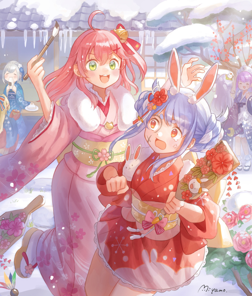 &gt;:) 2girls absurdres ahoge anger_vein animal_ears artist_name bangs bell blue_hair bush clenched_hand commentary don-chan_(usada_pekora) double_bun extra facepaint floral_print flower green_eyes hagoita hair_bell hair_flower hair_ornament hands_up hanetsuki highres holding holding_paddle holding_paintbrush hololive icicle japanese_clothes jingle_bell kimono long_hair medium_hair miyamo_(fumifumi_no_ura) multicolored_hair multiple_girls new_year obi obijime one_side_up open_mouth orange_eyes paddle paintbrush pink_hair pink_kimono rabbit_ears rabbit_girl red_kimono sakura_miko sandals sash scarf signature snow sparkle swept_bangs tassel teeth tree two-tone_hair upper_teeth usada_pekora v-shaped_eyebrows virtual_youtuber white_scarf winter x_hair_ornament