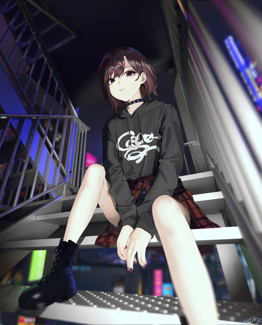 1girl bangs between_legs black_footwear black_hoodie black_shorts boots brown_eyes brown_headwear clothes_around_waist commentary drawstring dutch_angle eyeshadow foot_out_of_frame from_below hair_ornament hairclip hand_between_legs highres higuchi_madoka hood hood_down hoodie idolmaster idolmaster_shiny_colors looking_at_viewer looking_down makeup nail_polish night outdoors parted_lips plaid plaid_shirt purple_nails railing shirt shirt_around_waist short_hair shorts sitting solo spung stairs v_arms