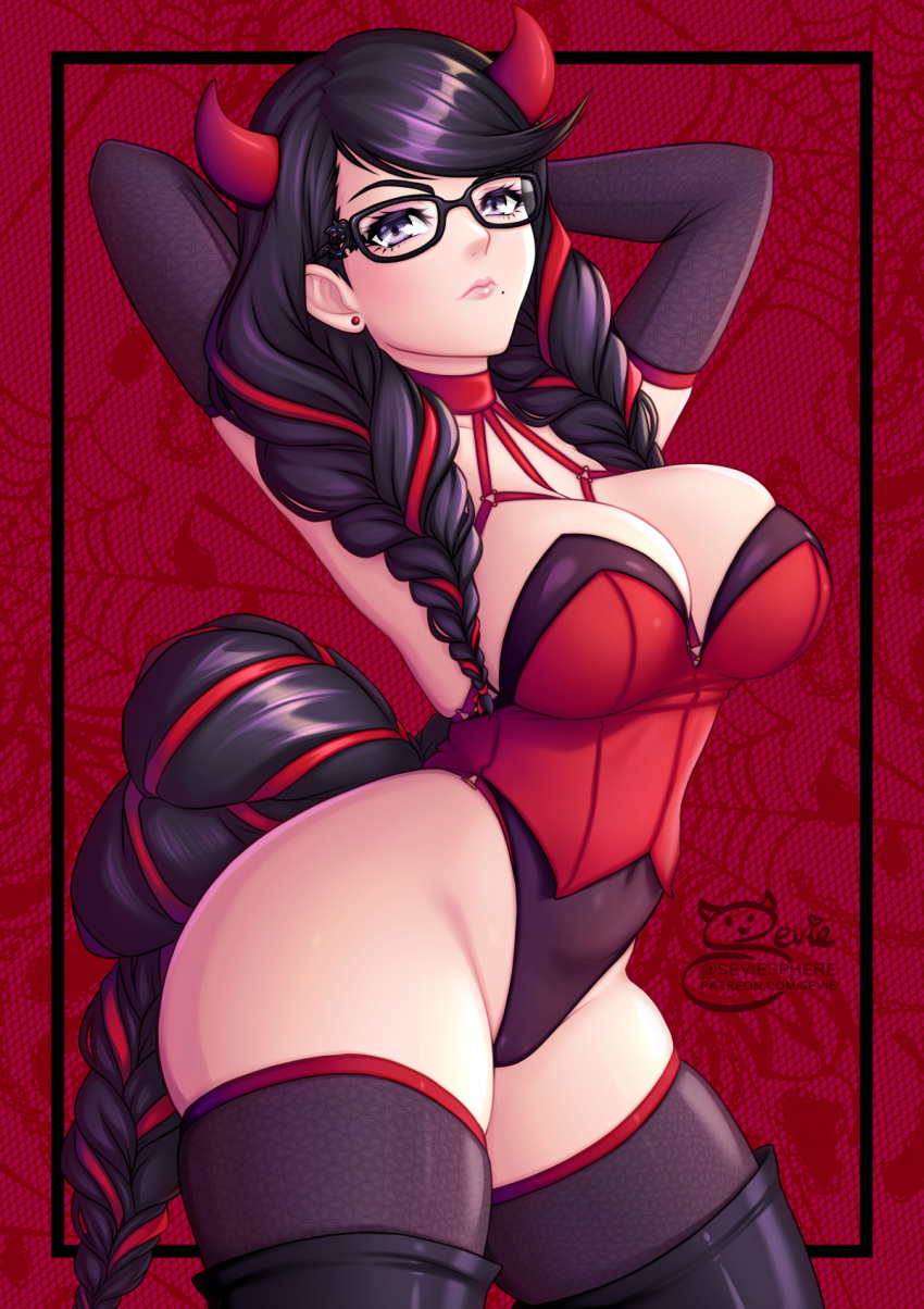 1girl arms_behind_head bangs bayonetta bayonetta_(series) black_hair breasts demon_costume earrings elbow_gloves glasses gloves grey_eyes halloween halloween_costume highres horns jewelry large_breasts leotard looking_at_viewer mole mole_under_mouth multicolored_hair red_horns redhead sevie solo streaked_hair swept_bangs thigh-highs