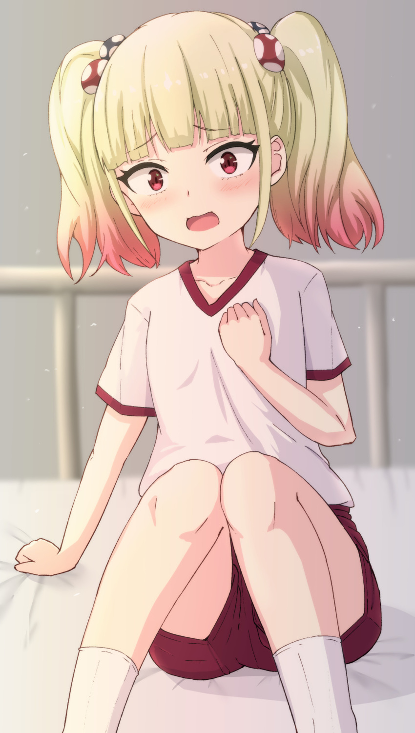 1girl bangs blonde_hair blush commentary_request eyebrows_visible_through_hair feet_out_of_frame gradient_hair gym_shirt gym_shorts gym_uniform hand_up highres hippo_(hirople) knees_together_feet_apart knees_up looking_at_viewer mieruko-chan multicolored_hair niguredou_julia on_bed open_mouth red_eyes red_shorts redhead sheet_grab shirt short_shorts short_sleeves shorts sitting socks solo twintails white_legwear white_shirt