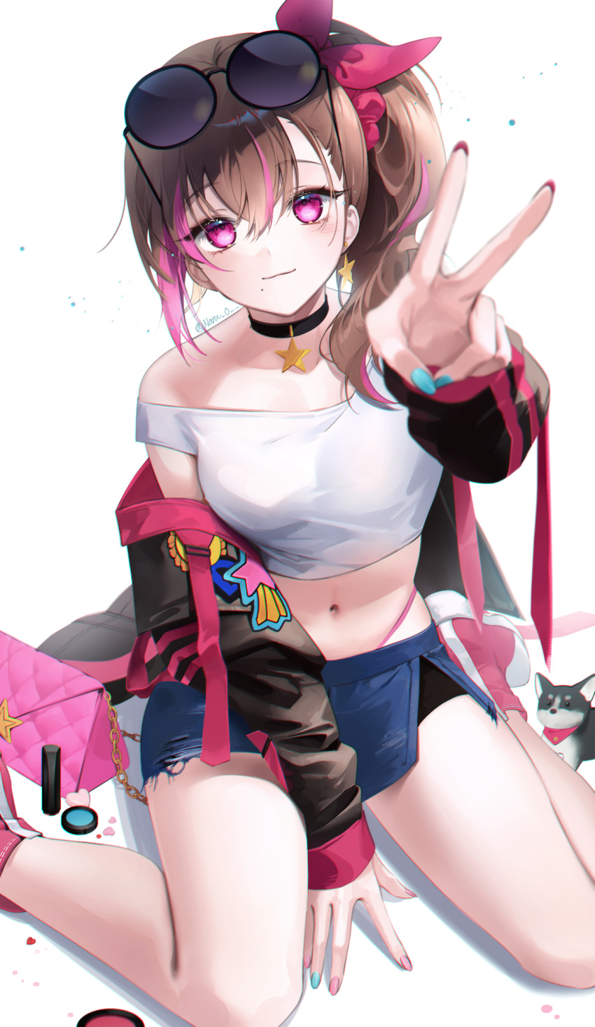 1girl between_legs black_choker black_jacket blue_skirt brown_hair choker crop_top eyewear_on_head hair_ribbon highres jacket long_hair long_sleeves looking_at_viewer midriff miniskirt mole mole_under_mouth multicolored_hair naru_0 navel off-shoulder_shirt off_shoulder open_clothes open_jacket original outstretched_arm pink_eyes ribbon round_eyewear shirt side_ponytail side_slit sitting skirt smile solo stomach streaked_hair sunglasses thighs v wariza white_shirt