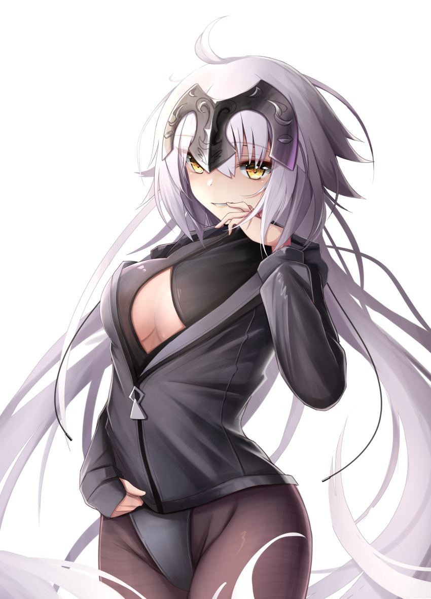 1girl a_shui absurdres bangs breasts fate/grand_order fate_(series) headpiece highres jeanne_d'arc_(alter)_(fate) jeanne_d'arc_(fate) large_breasts long_hair looking_at_viewer silver_hair solo very_long_hair yellow_eyes