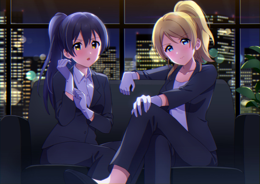2girls absurdres adjusting_clothes adjusting_gloves ayase_eli bangs black_suit blonde_hair blue_eyes blue_hair chromatic_aberration couch crossed_legs formal gloves highres indoors jacket long_hair looking_at_viewer love_live! love_live!_school_idol_project multiple_girls nanatsu_no_umi on_couch open_mouth pant_suit ponytail sitting skyline sonoda_umi suit swept_bangs white_gloves window yellow_eyes