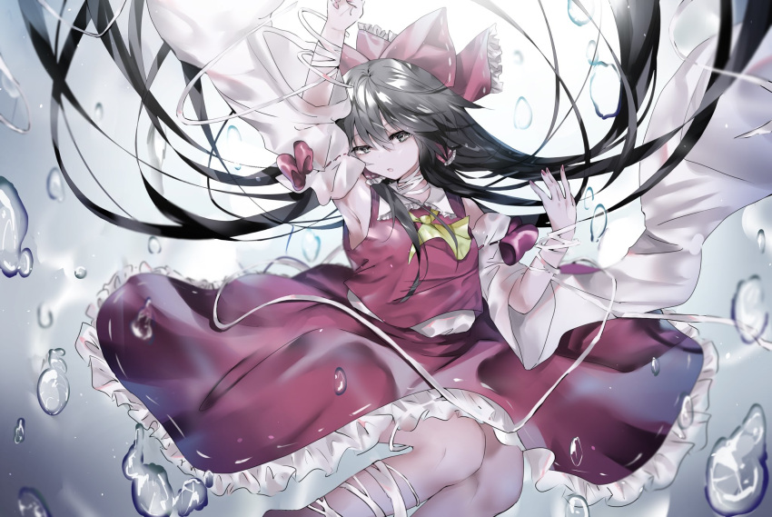 1girl \||/ air_bubble arm_up ascot bandages bangs bare_shoulders barefoot black_hair bow breasts bubble closed_mouth commentary_request detached_sleeves expressionless eyelashes fingernails frilled_bow frilled_shirt_collar frilled_skirt frills grey_background grey_eyes hair_bow hair_tubes hakurei_reimu highres hiiro60 knees large_bow long_hair looking_at_viewer medium_breasts midriff midriff_peek nail_polish navel nontraditional_miko red_bow red_nails red_ribbon red_skirt red_vest ribbon ribbon-trimmed_skirt ribbon_trim sarashi sidelocks skirt skirt_set solo touhou underwater very_long_hair vest wide_sleeves yellow_ascot yellow_neckwear