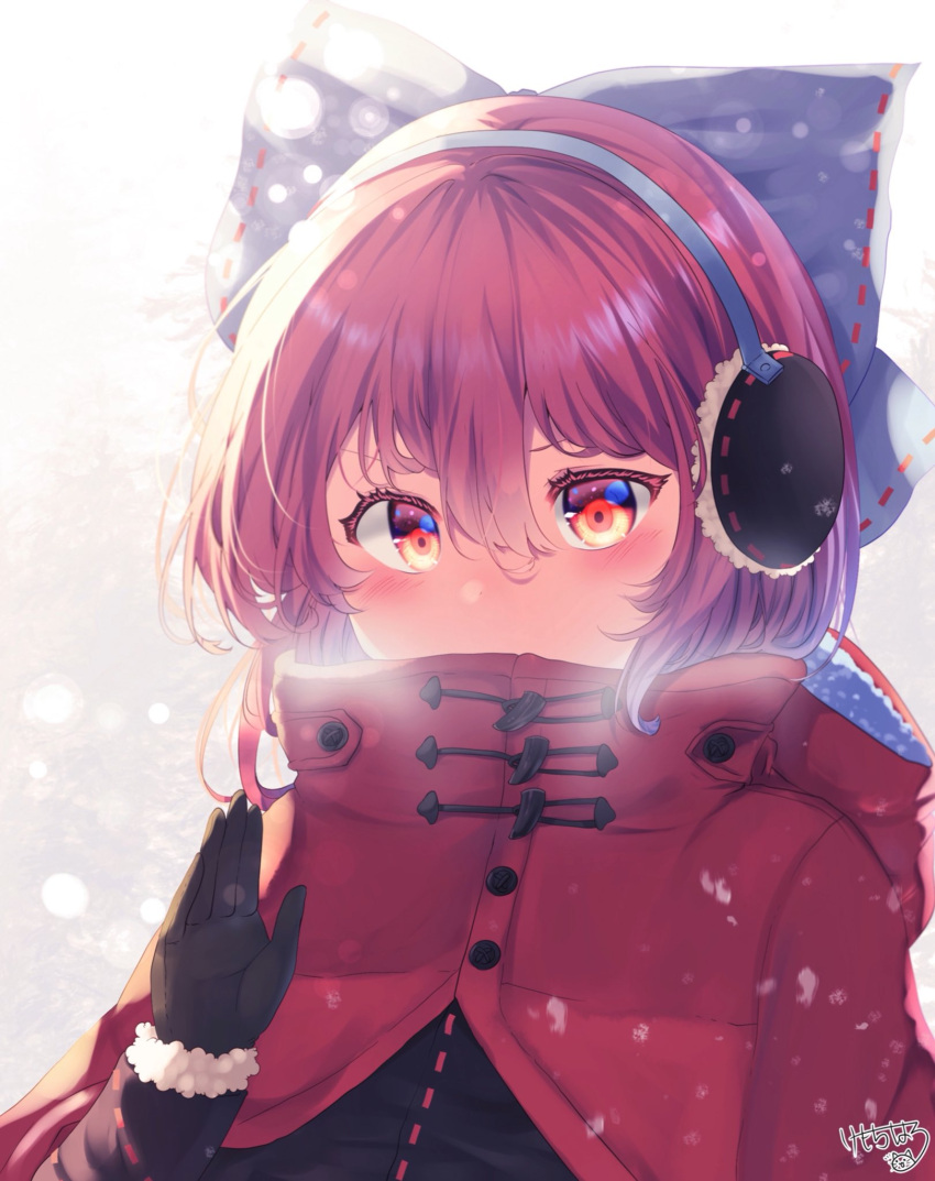 1girl bangs black_gloves blue_bow bow cloak covered_mouth earmuffs fur_trim gloves hair_bow highres kemo_chiharu light_particles looking_at_viewer red_eyes redhead sekibanki short_hair signature solo touhou upper_body