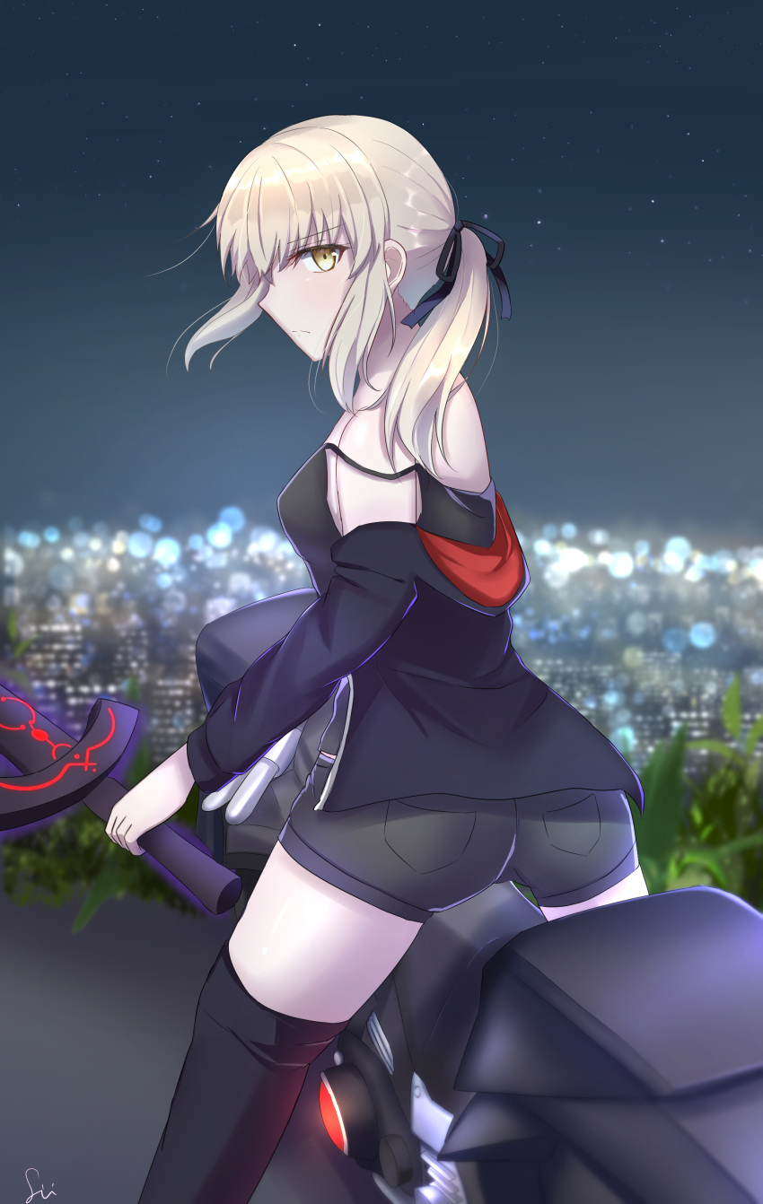 absurdres artoria_pendragon_(fate) back bangs blonde_hair boots eyebrows_behind_hair eyebrows_visible_through_hair fate/grand_order fate_(series) ground_vehicle highres holding holding_sword holding_weapon jacket long_hair looking_at_viewer looking_back motor_vehicle motorcycle night night_sky ponytail riding saber_alter short_hair sii_artatm sky sword weapon yellow_eyes