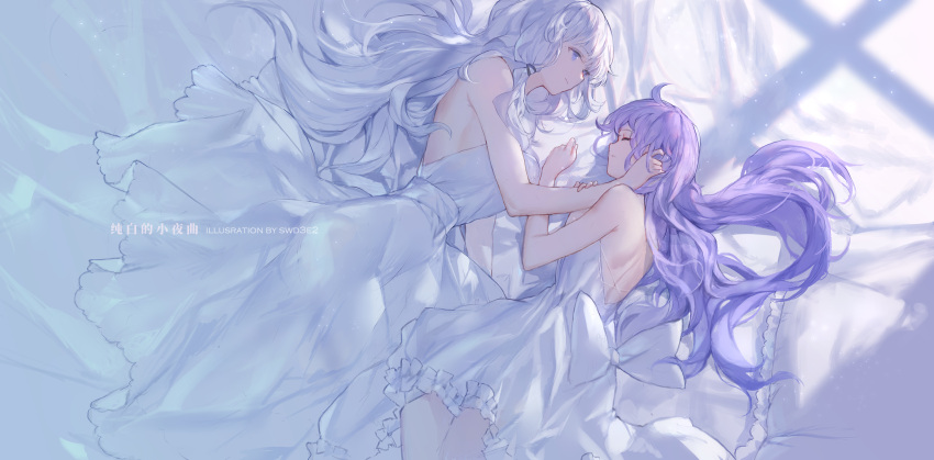 2girls azur_lane backless_dress backless_outfit bare_shoulders blue_eyes breasts closed_eyes dress frilled_dress frills hand_in_another's_hair highres illustrious_(azur_lane) large_breasts long_dress long_hair lying medium_breasts multiple_girls on_bed on_side pillow purple_hair shadow sideboob sleeping swd3e2 unicorn_(azur_lane) very_long_hair white_dress white_hair white_theme