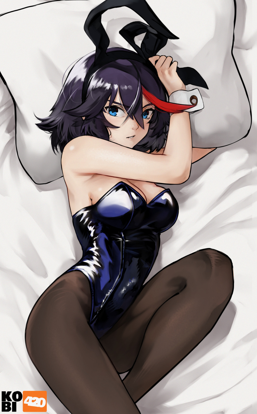 1girl animal_ears artist_name black_hair black_leotard blue_eyes bow bowtie commentary detached_collar english_commentary fake_animal_ears highres kill_la_kill kobi420 leotard looking_at_viewer lying matoi_ryuuko multicolored_hair on_side pantyhose parted_lips pillow playboy_bunny redhead revision shiny shiny_clothes short_hair solo strapless strapless_leotard streaked_hair two-tone_hair wrist_cuffs