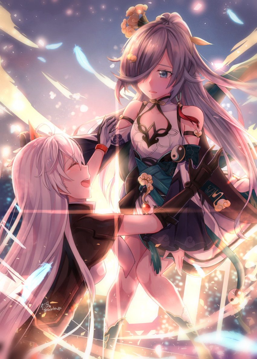 2girls :d asymmetrical_gloves bangs bare_shoulders black_gloves black_jacket blue_eyes china_dress chinese_clothes closed_mouth dress feathers fu_hua fu_hua_(azure_empyrea) gloves hair_ornament hair_over_one_eye highres honkai_(series) honkai_impact_3rd jacket kiana_kaslana kiana_kaslana_(void_drifter) long_hair long_sleeves mismatched_gloves multiple_girls nekoha_gc open_mouth outdoors ponytail short_sleeves sky smile sunset white_dress white_hair yin_yang yuri