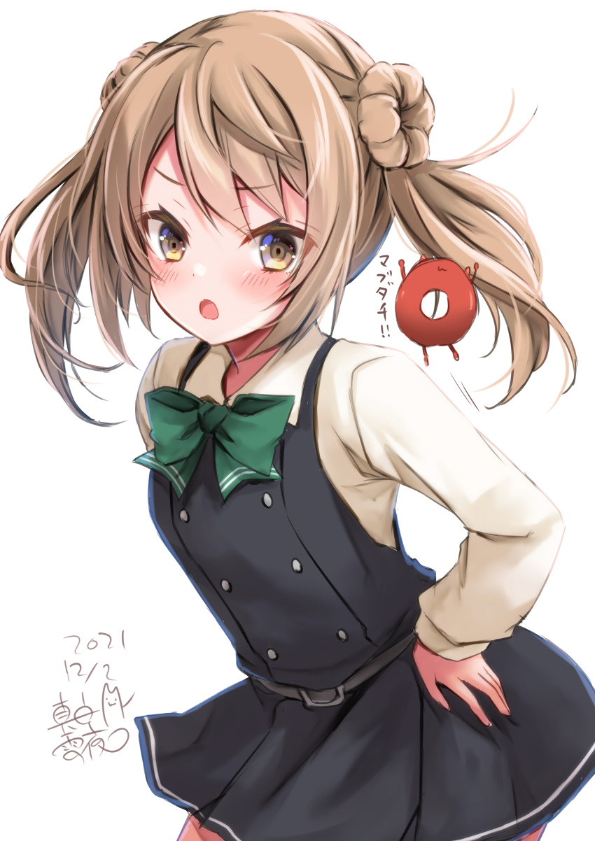 1girl absurdres abyssal_ship artist_name bow bowtie commentary_request cowboy_shot dated double_bun dress dress_shirt enemy_lifebuoy_(kancolle) green_bow green_bowtie hands_on_hips highres kantai_collection leaning_forward light_brown_hair mashiro_yukiya michishio_(kancolle) one-hour_drawing_challenge pinafore_dress remodel_(kantai_collection) shirt short_twintails simple_background twintails white_background white_shirt