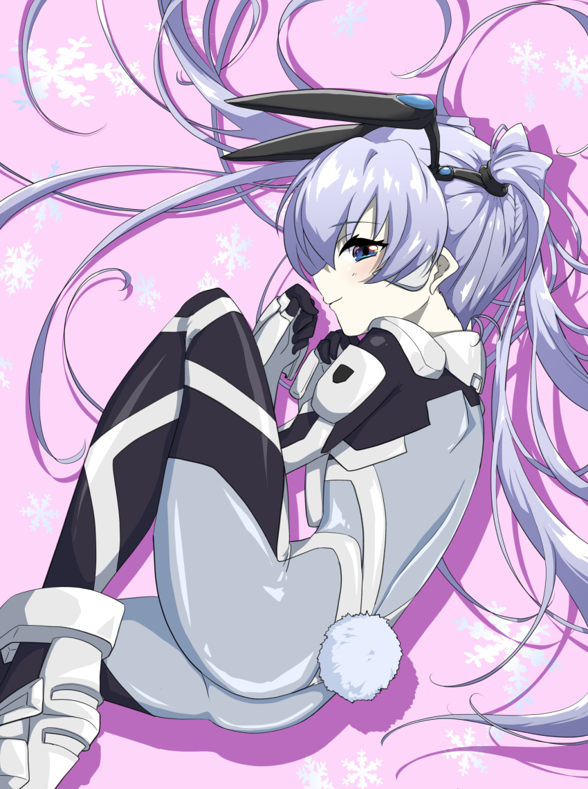 1girl ass blue_eyes blush bodysuit eyebrows_visible_through_hair fake_tail fortified_suit grey_bodysuit hair_behind_ear highres kamon_rider long_hair looking_at_viewer lying muvluv muvluv_alternative muvluv_alternative_(anime) on_side pink_background rabbit_tail silver_hair smile snowflakes solo tail twintails yashiro_kasumi