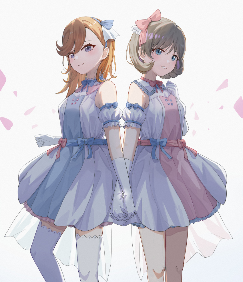 2girls absurdres aftamc blue_bow blue_bowtie blue_dress blue_eyes blue_hairband bow bowtie closed_mouth commentary dress english_commentary falling_petals feet_out_of_frame gloves gradient gradient_background grey_hair hair_bow hair_ribbon hairband highres holding_hands looking_at_viewer love_live! love_live!_superstar!! medium_hair multiple_girls orange_hair parted_lips petals pink_bow pink_bowtie pink_dress ribbon shibuya_kanon short_hair sleeveless sleeveless_dress smile tang_keke thigh-highs two-tone_dress violet_eyes white_background white_dress white_gloves white_legwear white_ribbon