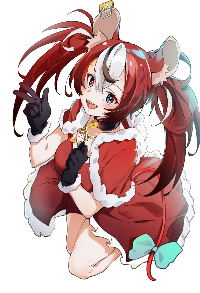 1girl animal_ear_fluff animal_ears aqua_bow black_collar black_gloves black_hair blue_eyes bow breasts christmas collar ear_ornament fur_trim gloves hakos_baelz highres hololive hololive_english long_hair looking_at_viewer medium_breasts mouse_ears mouse_girl mouse_tail mousetrap multicolored_hair open_mouth p220_31495 pom_pom_(clothes) redhead santa_dress sharp_teeth simple_background smile solo streaked_hair tail tail_bow tail_ornament teeth twintails v virtual_youtuber white_background white_hair