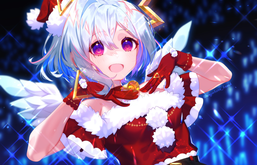 1girl :d amane_kanata anywhere_knock bangs bell blue_hair breasts colored_inner_hair commentary_request dress eyebrows_visible_through_hair gloves glowstick hair_between_eyes hat highres hololive looking_at_viewer multicolored_hair neck_bell off_shoulder pink_hair red_dress red_gloves santa_hat short_sleeves silver_hair smile solo streaked_hair twitter_username upper_body violet_eyes virtual_youtuber