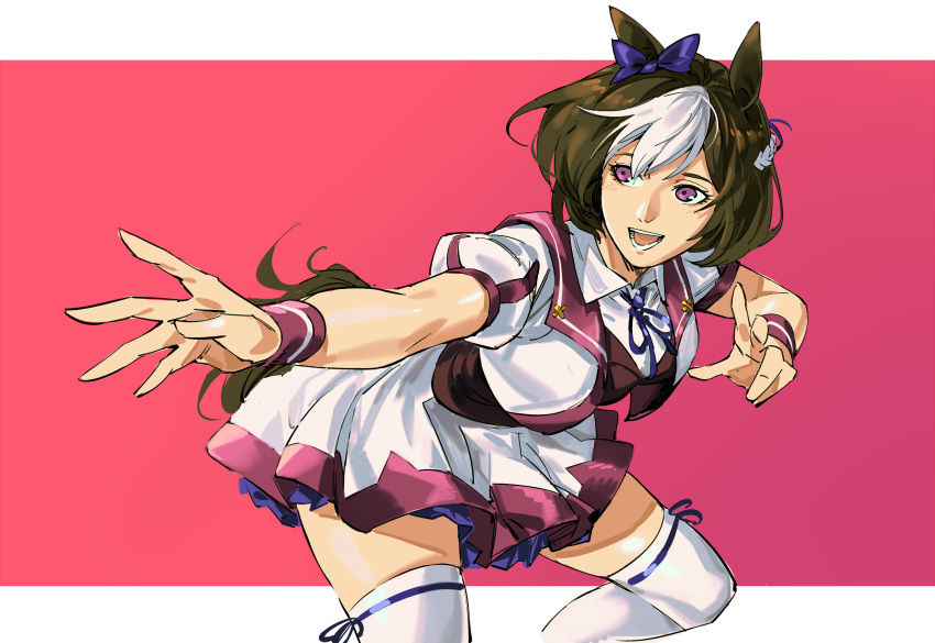 1girl :d animal_ears bow brown_hair character_request cropped_jacket ear_bow highres horse_ears horse_tail jacket medium_hair multicolored_hair open_clothes open_jacket open_mouth purple_bow red_background ruukii_drift skirt smile solo special_week_(umamusume) tail thigh-highs two-tone_hair umamusume violet_eyes white_hair white_jacket white_legwear white_skirt wristband