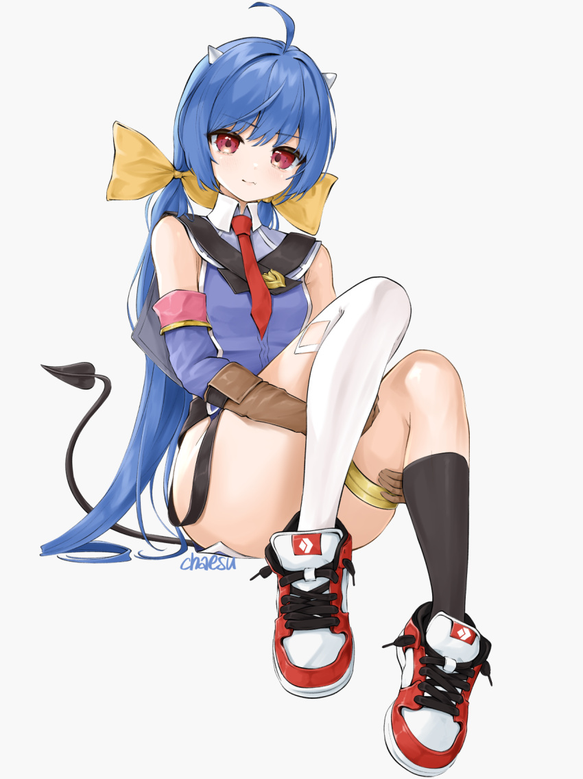 1girl ahoge artist_name asymmetrical_legwear bare_shoulders black_legwear blue_hair blue_shirt bow breasts brown_gloves calf_socks chaesu collared_shirt demon_tail detached_sleeves elbow_gloves epic_seven gloves hair_bow highres horns kneehighs long_hair looking_at_viewer mismatched_legwear necktie ravi_(epic_seven) red_eyes red_neckwear shirt shoes simple_background sitting small_breasts sneakers solo tail thigh_grab thigh_strap thighs twintails very_long_hair white_legwear yellow_bow