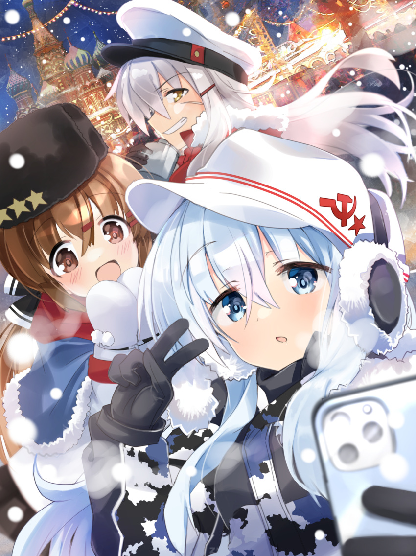 3girls absurdres black_bow black_gloves black_headwear blue_eyes blue_shawl blush bow brown_eyes brown_gloves brown_hair building camouflage camouflage_jacket cellphone earmuffs eyebrows_visible_through_hair gangut_(kancolle) gloves grin hair_between_eyes hair_bow hair_ornament hairclip hammer_and_sickle hat hibiki_(kancolle) highres hizuki_yayoi holding holding_phone jacket kantai_collection long_hair long_sleeves low_twintails mittens moscow multiple_girls open_mouth papakha peaked_cap phone russia scar scar_on_face shawl silver_hair smartphone smile st_basil's_cathedral tashkent_(kancolle) twintails verniy_(kancolle) white_hair white_headwear white_mittens yellow_eyes