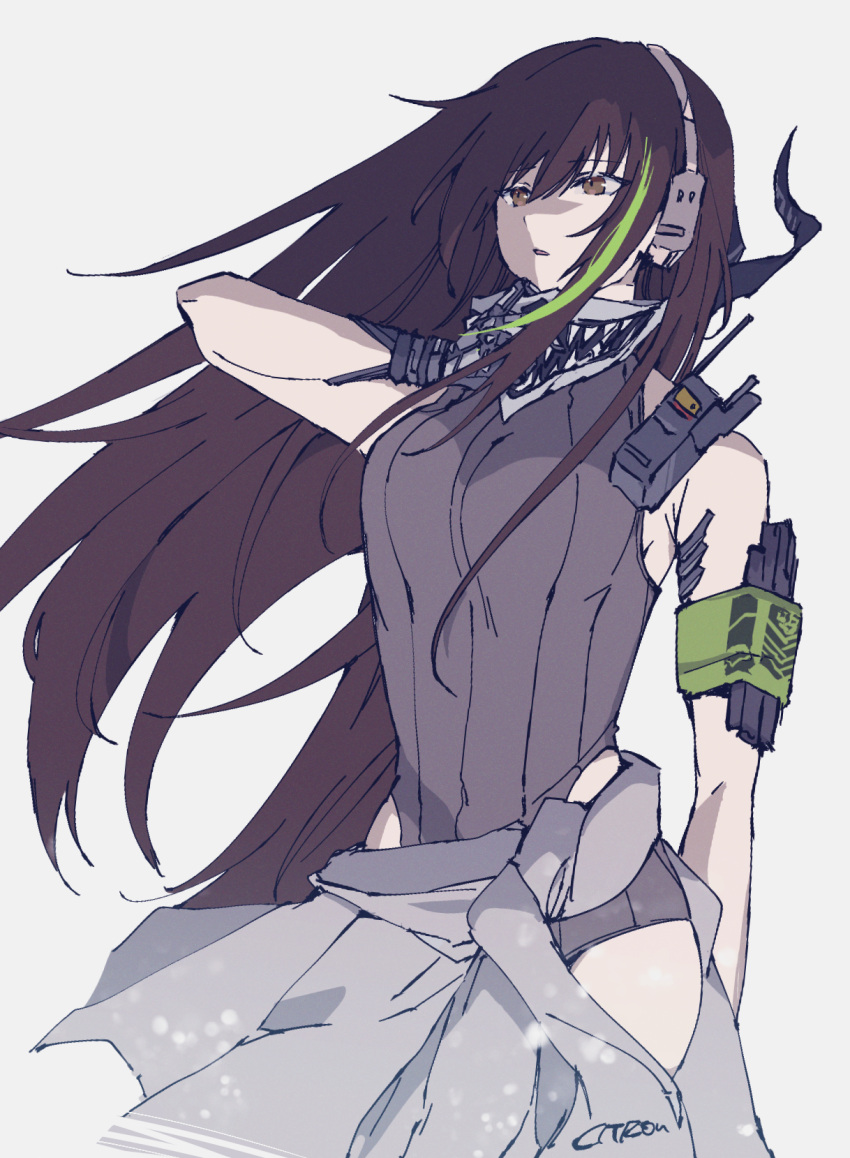 1girl absurdres black_gloves black_shorts breasts brown_eyes brown_hair citron_(pixiv75680102) closed_mouth eyebrows_visible_through_hair feet_out_of_frame girls_frontline gloves green_shirt grey_background hand_on_back hand_on_breast highres long_hair looking_at_viewer m4a1_(girls_frontline) medium_breasts multicolored_hair navel open_clothes open_shorts shirt shorts solo standing