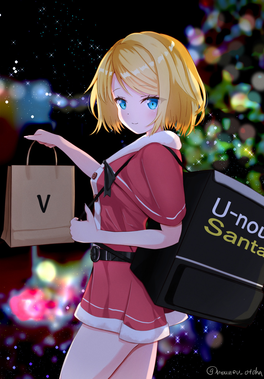 1girl 2021 absurdres backpack bag blonde_hair blue_eyes blurry blush bokeh buttons christmas christmas_tree commentary cowboy_shot depth_of_field dress english_text from_side fur-trimmed_dress fur_trim hand_up highres holding holding_bag kagamine_rin looking_at_viewer night otoha_neu paper_bag red_dress santa_costume shopping_bag short_hair smile solo sparkle standing star_(sky) twitter_username vocaloid