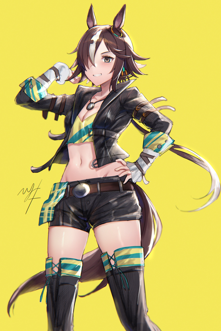 1girl absurdres animal_ears brown_hair highres hitomin_(ksws7544) horse_ears horse_tail long_hair looking_at_viewer midriff navel simple_background solo tail umamusume vodka_(umamusume) yellow_background