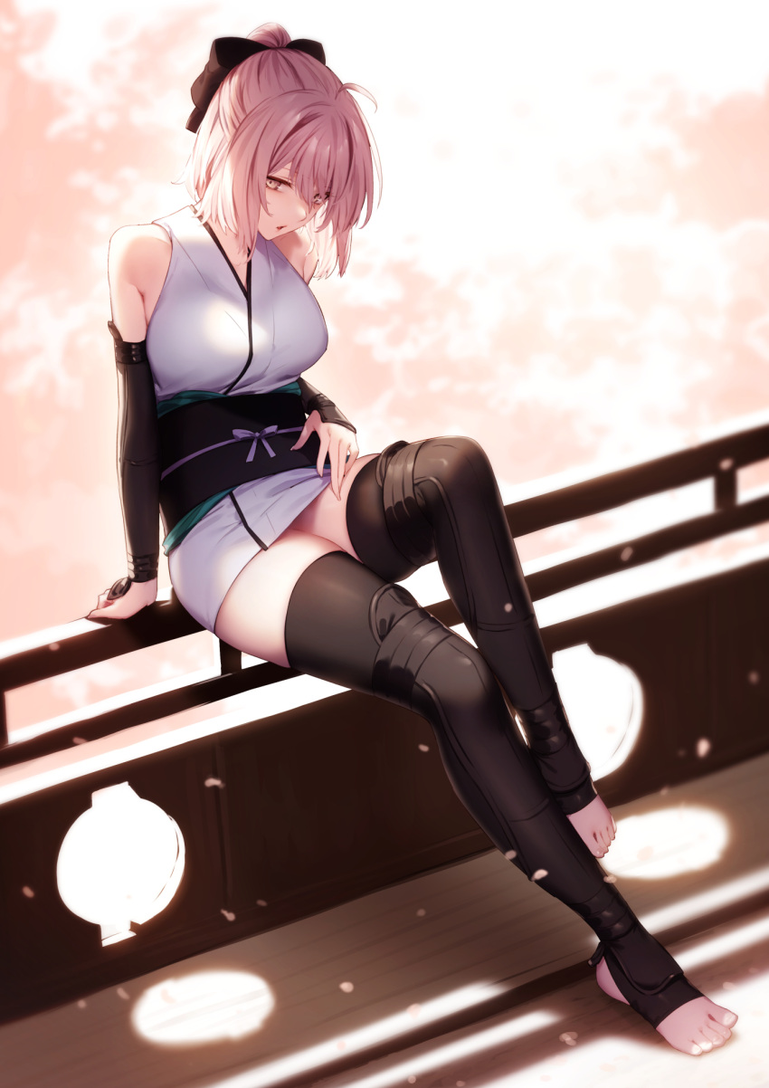 1girl arm_guards bangs bare_shoulders black_bow black_legwear black_scarf bow breasts commentary_request fate/grand_order fate_(series) full_body genyaky grey_eyes highres japanese_clothes kimono koha-ace large_breasts legs looking_at_viewer no_shoes obi okita_souji_(fate) okita_souji_(koha/ace) parted_lips pink_hair sash scarf short_hair short_kimono sitting sleeveless sleeveless_kimono solo stirrup_legwear toeless_legwear toeless_socks toes white_kimono