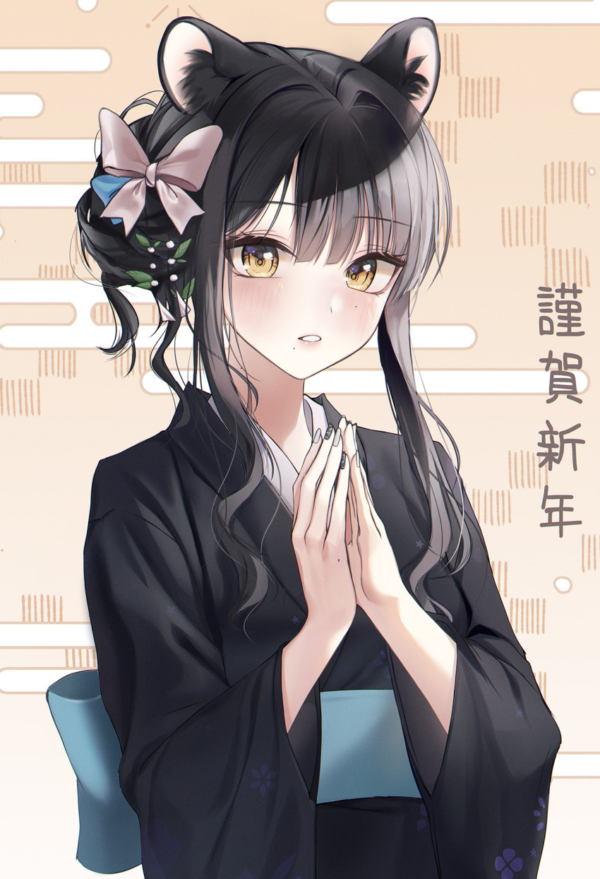 1girl animal_ear_fluff animal_ears bangs black_hair black_kimono black_nails blush bow commentary_request eyebrows_visible_through_hair hair_bow hair_bun highres japanese_clothes kimono long_hair long_sleeves looking_at_viewer mole mole_under_eye mole_under_mouth multicolored_nails obi original own_hands_together parted_lips pink_bow rine_(rine_on) sash sidelocks solo thigh-highs translation_request upper_body white_nails yellow_eyes