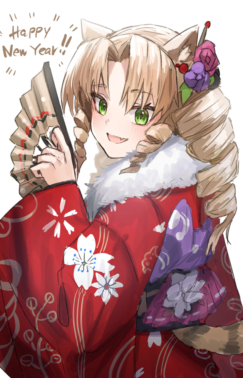 1girl :d absurdres animal_ears arknights bangs blonde_hair blush chinese_zodiac drill_hair eyebrows_visible_through_hair fang floral_print folding_fan from_side fur_collar green_eyes hand_fan happy_new_year highres holding holding_fan japanese_clothes kimono long_hair long_sleeves looking_at_viewer looking_to_the_side new_year parted_bangs print_kimono raw_egg_lent red_kimono ringlets simple_background skin_fang smile solo swire_(arknights) tail tiger_ears tiger_girl tiger_tail upper_body white_background wide_sleeves year_of_the_tiger
