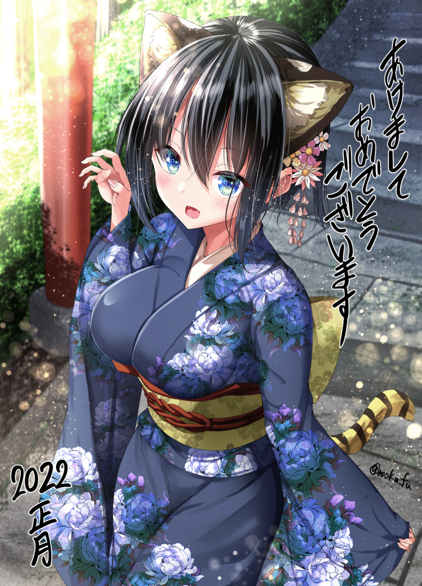 1girl :d animal_ear_fluff animal_ears bangs black_hair black_kimono blue_eyes breasts chinese_zodiac claw_pose commentary_request eyebrows_visible_through_hair fangs floral_print flower hair_between_eyes hair_flower hair_ornament highres japanese_clothes kimono large_breasts mokufuu obi open_mouth original sash simple_background smile solo stairs standing tail tiger_ears tiger_girl tiger_tail torii wide_sleeves year_of_the_tiger