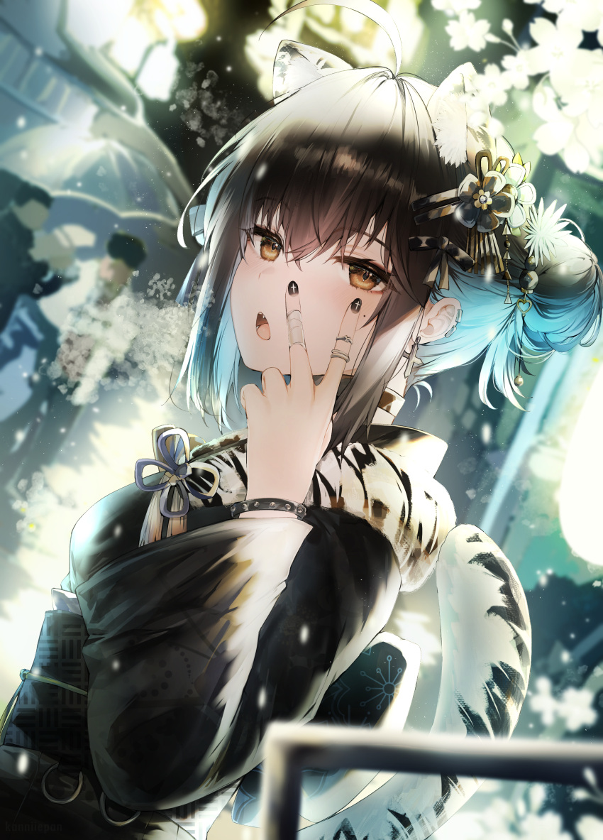 1girl absurdres ahoge animal_ear_fluff animal_ears bangs black_hair black_kimono black_nails blue_hair blurry blurry_background brown_eyes commentary cross cross_earrings ear_piercing earrings extra_ears eyebrows_visible_through_hair flower from_side fur_collar hair_between_eyes hair_flower hair_ornament highres irene_(kanniiepan) japanese_clothes jewelry kanniiepan kimono lion_ears lion_tail long_sleeves looking_at_viewer mole mole_under_eye multicolored_hair nail_polish obi open_mouth original outdoors piercing ring sash short_hair sidelocks solo_focus tail tail_raised two-tone_hair upper_body v