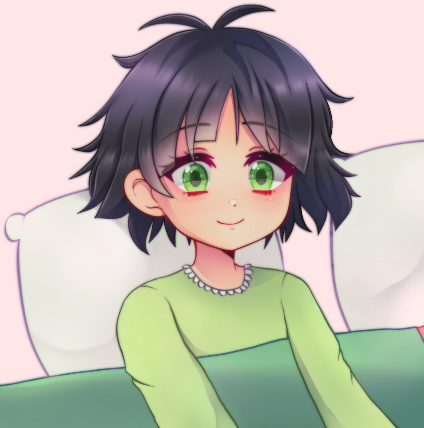 1girl bamm_vee blush buttercup_(ppg) buttercup_redraw_challenge derivative_work eyebrows_visible_through_hair green_eyes green_pajamas highres long_sleeves messy_hair pillow pink_background powerpuff_girls reference_inset screencap_redraw smile solo under_covers