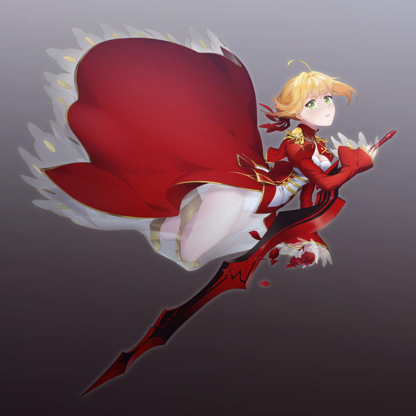 1girl ahoge blonde_hair blurry breasts cleavage corset fate/extra fate/grand_order fate_(series) flower green_eyes hair_flower hair_ornament highres holding holding_sword holding_weapon looking_at_viewer nero_claudius_(fate)_(all) ocean petals saber_extra short_hair smile solo sword ttc weapon
