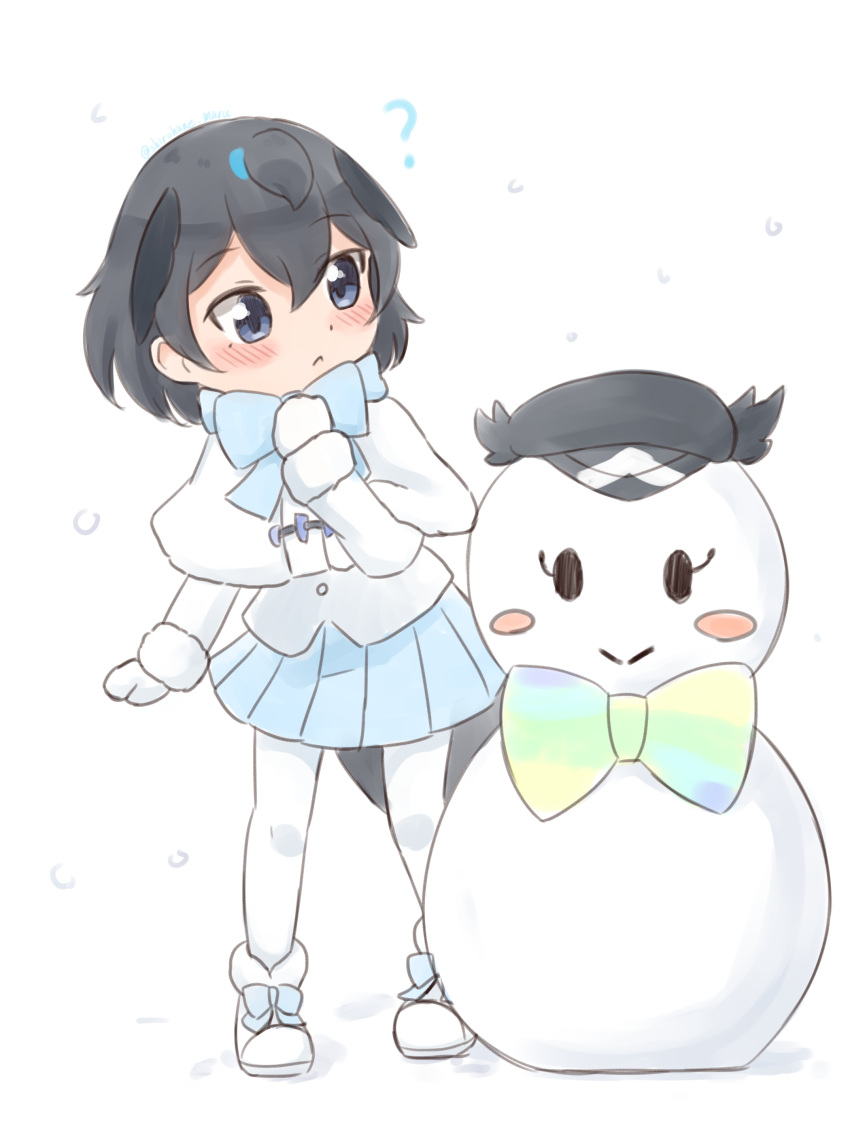 1girl :&gt; :&lt; ? absurdres arctic_fox_(kemono_friends) arctic_fox_(kemono_friends)_(cosplay) bangs black_hair blue_bow blue_bowtie blue_eyes blue_skirt blush blush_stickers bow bowtie capelet character_snowman cosplay eyebrows_visible_through_hair eyes_visible_through_hair full_body fur-trimmed_sleeves fur_trim hair_between_eyes hat head_wings highres kemono_friends long_sleeves mittens pantyhose pleated_skirt shiraha_maru short_hair simple_background skirt snowman solo superb_bird-of-paradise_(kemono_friends) western_parotia_(kemono_friends) white_background white_capelet white_legwear younger