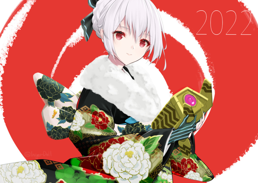 1girl 1other 2022 bangs character_request closed_mouth dinergate_(girls'_frontline) eyebrows_visible_through_hair fingerless_gloves fur-trimmed_kimono fur_trim girls_frontline gloves hair_ribbon happy_new_year ingerdoll japanese_clothes kimono long_hair looking_at_viewer new_year red_eyes ribbon silver_hair upper_body