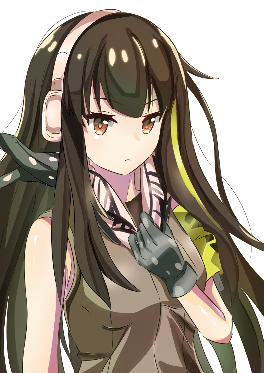 1girl absurdres black_gloves black_shorts breasts brown_eyes brown_hair closed_mouth eyebrows_visible_through_hair feet_out_of_frame girls_frontline gloves green_shirt grey_background hand_on_back hand_on_breast highres long_hair looking_at_viewer m4a1_(girls_frontline) medium_breasts multicolored_hair mutu_(mutugorou_u) navel open_clothes open_shorts shirt shorts solo