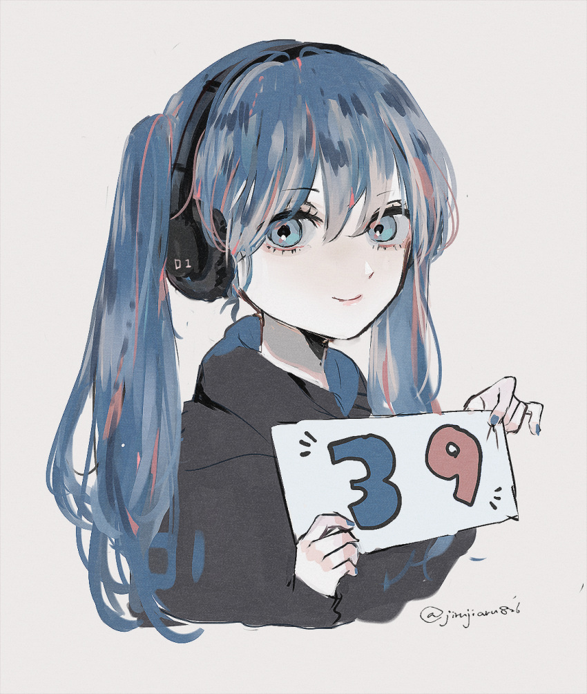 1girl 39 black_hoodie blue_eyes blue_hair blue_nails closed_mouth commentary_request grey_background hagimorijia hatsune_miku headphones highres holding holding_sign hood hood_down hoodie long_hair long_sleeves looking_at_viewer partial_commentary sign simple_background sleeves_past_wrists smile solo twintails twitter_username upper_body vocaloid