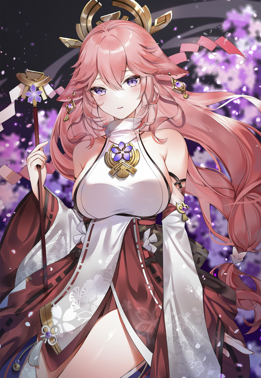 1girl animal_ears bangs bare_shoulders blush breasts detached_sleeves fox_ears genshin_impact gohei hair_ornament highres japanese_clothes jewelry kimono large_breasts long_hair looking_at_viewer necklace parted_lips pendant pink_hair red_skirt sidelocks skirt sleeveless sleeveless_kimono smile solo thighs very_long_hair violet_eyes white_kimono wide_sleeves yae_(genshin_impact) yukineko1018