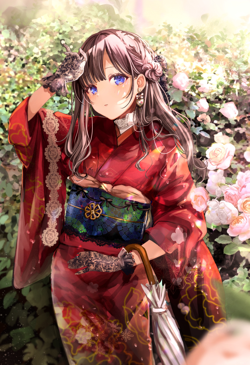 1girl absurdres arm_up bangs brown_hair commentary cowboy_shot earrings english_commentary eyebrows_visible_through_hair flower gloves heart heart_earrings highres japanese_clothes jewelry kimono lace lace_gloves long_hair looking_at_viewer obi original parted_lips pink_flower plant print_kimono puracotte red_kimono sash solo standing umbrella violet_eyes