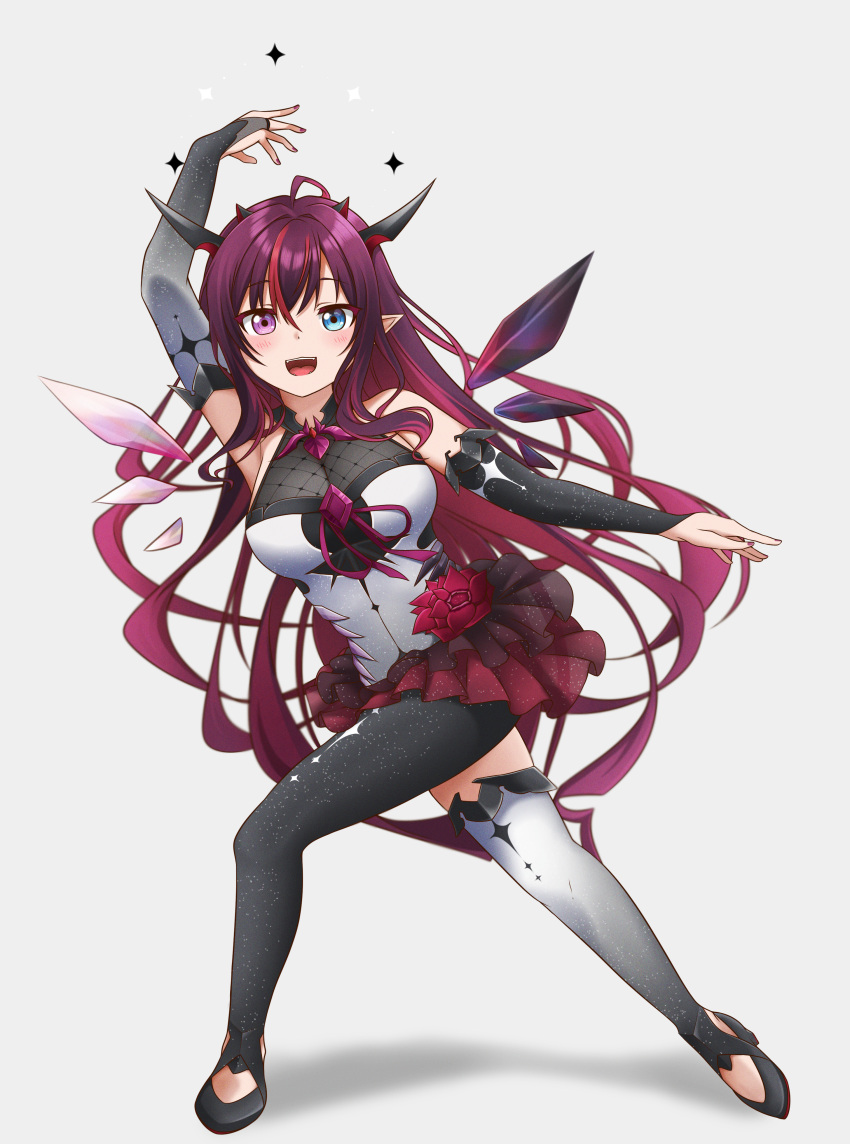 1girl :d absurdres ahoge anime_girl_throwing_things_(meme) arm_up asymmetrical_legwear black_legwear blue_eyes blurry blurry_foreground blush breasts bridal_gauntlets detached_wings elbow_gloves english_commentary eyebrows_visible_through_hair fangs full_body gloves grey_background grey_gloves heterochromia highres hololive hololive_english horns irys_(hololive) jan_azure long_hair looking_at_viewer medium_breasts meme multicolored_hair nail_polish pointy_ears purple_hair purple_nails redhead simple_background single_leg_pantyhose single_thighhigh smile solo streaked_hair thigh-highs throwing two-tone_hair violet_eyes virtual_youtuber white_legwear wings