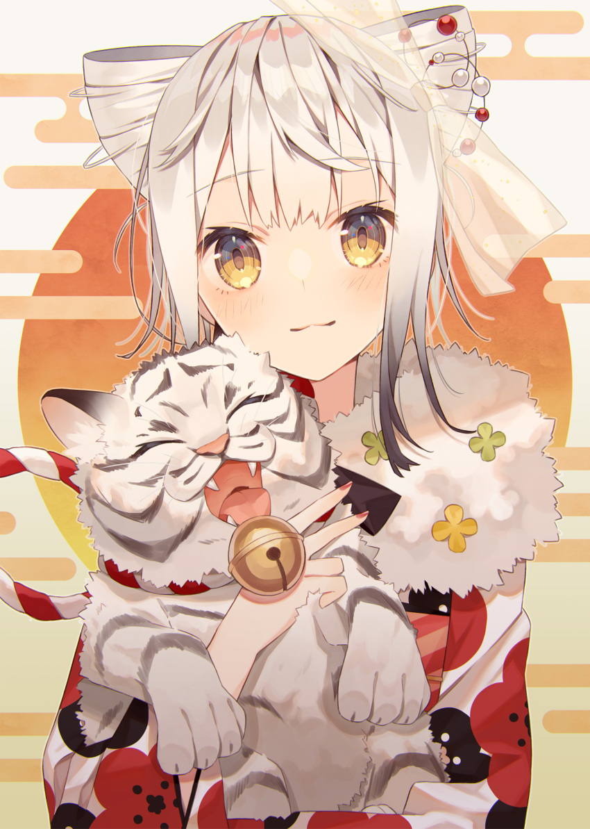 1girl absurdres animal bangs bell blush brown_eyes chinese_zodiac closed_mouth commentary_request egasumi eyebrows_visible_through_hair floral_print fur_collar highres japanese_clothes jingle_bell kimono long_sleeves looking_at_viewer minasenagi original print_kimono silver_hair smile solo tiger upper_body white_kimono white_tiger wide_sleeves year_of_the_tiger