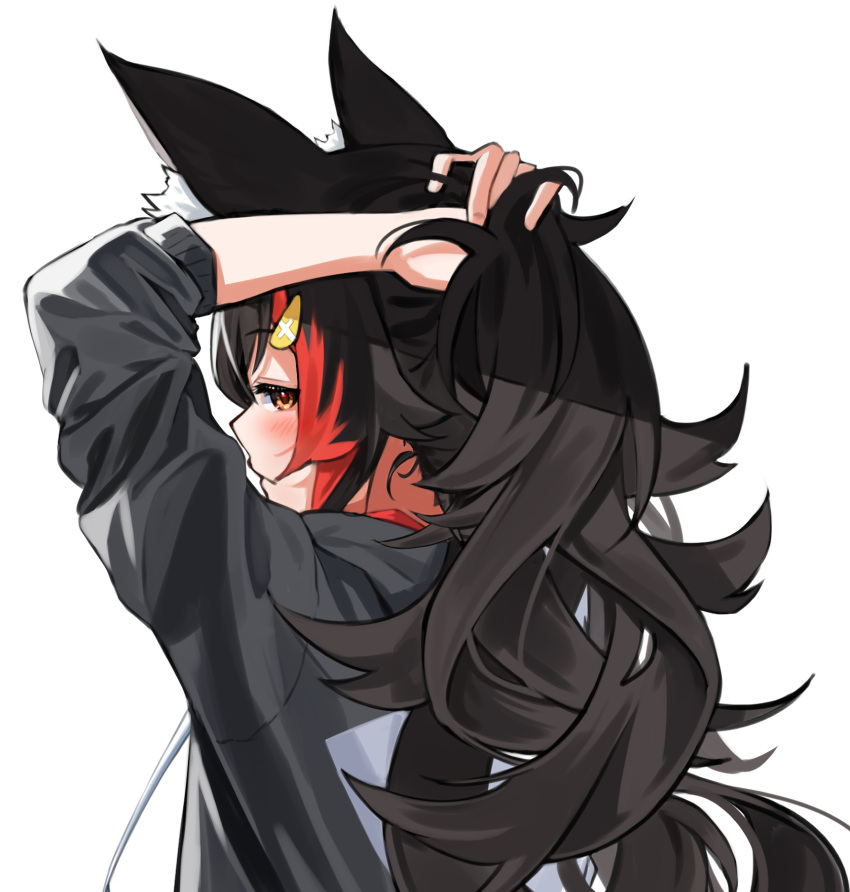 1girl animal_ear_fluff animal_ears arms_behind_head arms_up black_hair black_hoodie blush brown_eyes closed_mouth commentary_request daichi_(daichi_catcat) from_behind hair_ornament hairclip highres hololive hood hoodie long_hair long_sleeves looking_at_viewer looking_back multicolored_hair ookami_mio redhead simple_background solo streaked_hair upper_body virtual_youtuber white_background wolf_ears