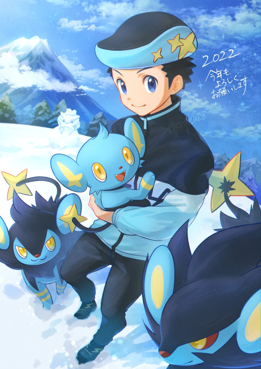 1boy alternate_costume black_footwear black_hair black_headwear black_jacket black_pants blue_eyes closed_mouth clouds commentary_request dated day evolutionary_line hat highres holding holding_pokemon jacket lucas_(pokemon) luxio luxray male_focus mountain outdoors pants pokemon pokemon_(creature) pokemon_(game) pokemon_dppt punico_(punico_poke) shinx shoes short_hair sky smile snow standing translation_request