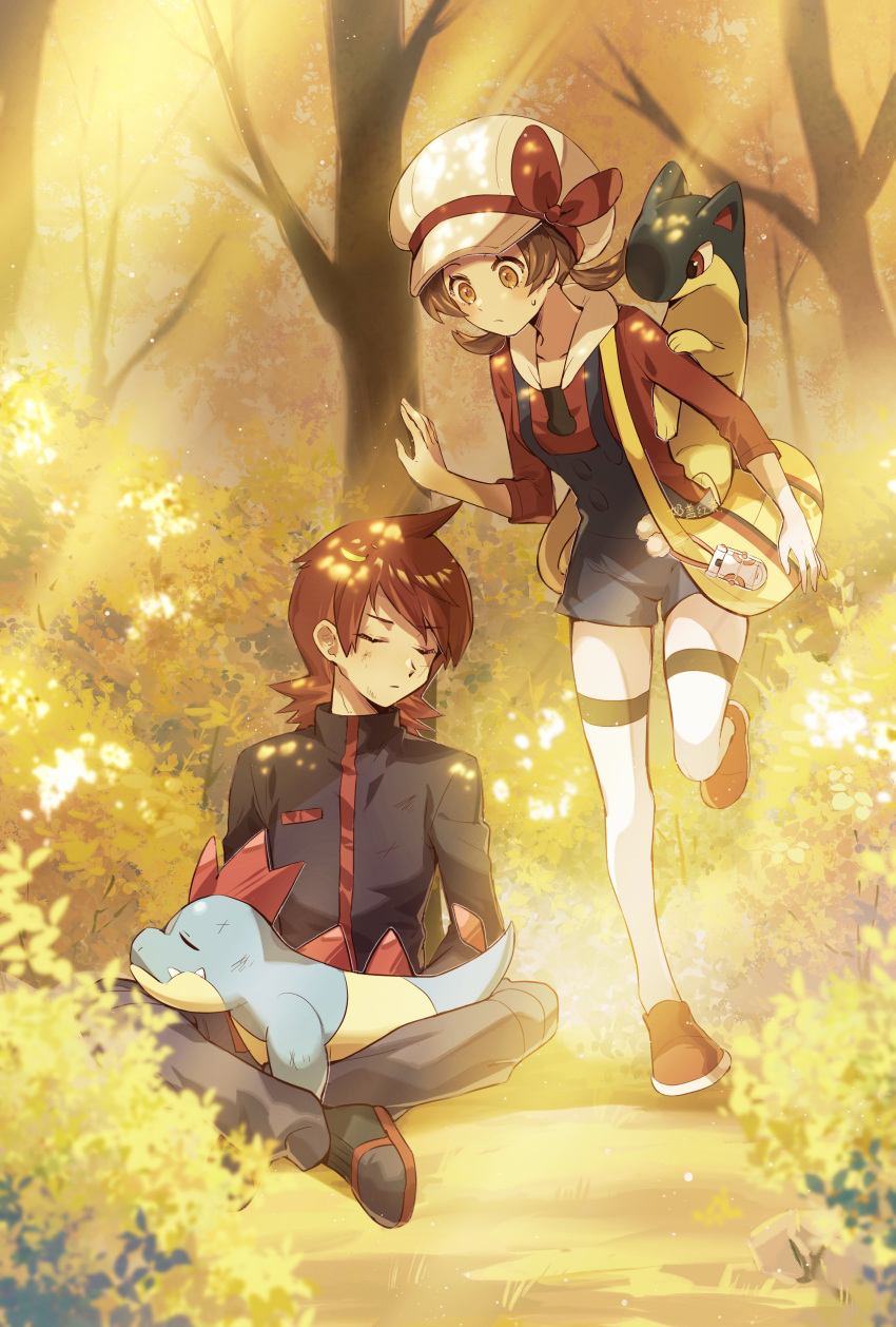 1boy 1girl absurdres black_jacket blue_overalls bow brown_eyes brown_hair cabbie_hat closed_eyes commentary_request croconaw day hat hat_bow highres jacket leg_up long_hair looking_down lyra_(pokemon) nai_gai_hongcha on_lap outdoors overalls pants pokegear pokemon pokemon_(creature) pokemon_(game) pokemon_hgss pokemon_on_lap quilava red_bow red_footwear red_shirt shirt shoes silver_(pokemon) sitting sleeping standing standing_on_one_leg thigh-highs tree twintails white_headwear white_legwear yellow_bag