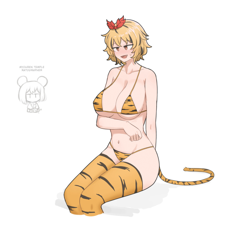 1girl animal_print bikini black_hair blonde_hair breasts camera hair_ornament highres mata_(matasoup) medium_breasts multicolored_hair navel nazrin short_hair simple_background solo streaked_hair swimsuit tail thighs tiger_print tiger_tail toramaru_shou touhou two-tone_hair white_background yellow_eyes