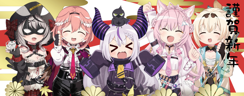 &gt;_&lt; 5girls absurdres animal_ears animal_on_head bangs bird bird_on_head black_hair blonde_hair braid breasts coyote_ears crow_(la+_darknesss) demon_horns everyone eye_mask hakui_koyori happy_new_year highres hololive holox horns kazama_iroha kokoro_(hakui_koyori) kyabetsu_ningen la+_darknesss long_hair lucky_star mask multicolored_hair multiple_girls new_year on_head orca_hood parody pink_hair ponytail sakamata_chloe silver_hair sleeves_past_fingers sleeves_past_wrists streaked_hair striped_horns takane_lui virtual_youtuber