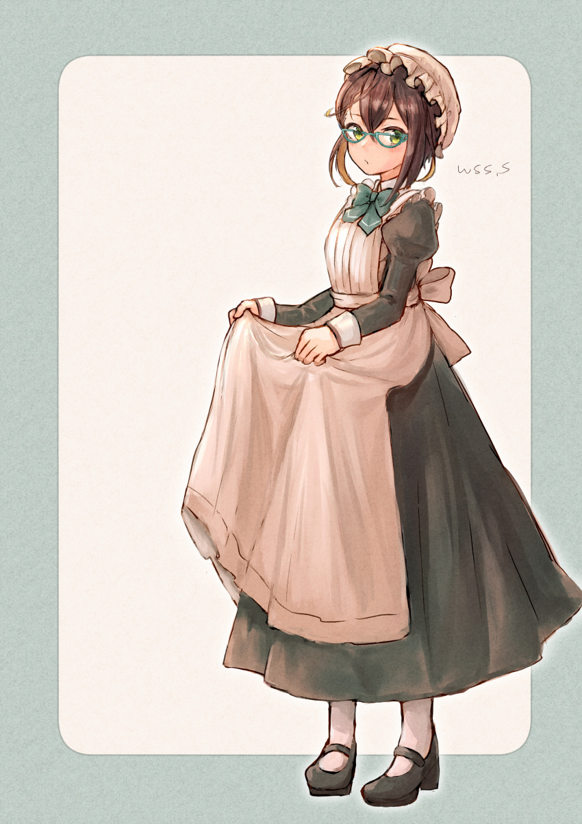 absurdres alternate_costume enmaided glasses green_eyes hat highres kantai_collection maid mob_cap okinami_(kancolle) victorian_maid wss_(nicoseiga19993411)