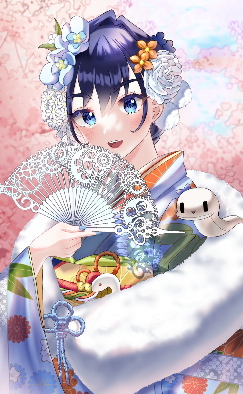 1girl blue_eyes blue_hair blue_nails boros_(ouro_kronii) commentary_request eyebrows_visible_through_hair floral_background floral_print flower fur_trim gears hair_between_eyes hair_flower hair_ornament hand_fan hand_up highres holding hololive hololive_english japanese_clothes kimono long_sleeves looking_at_viewer multicolored_eyes new_year official_alternate_costume open_mouth ouro_kronii rope rose short_hair sidelocks solo teeth upper_body upper_teeth user_vfpg3584 virtual_youtuber white_flower white_rose wide_sleeves