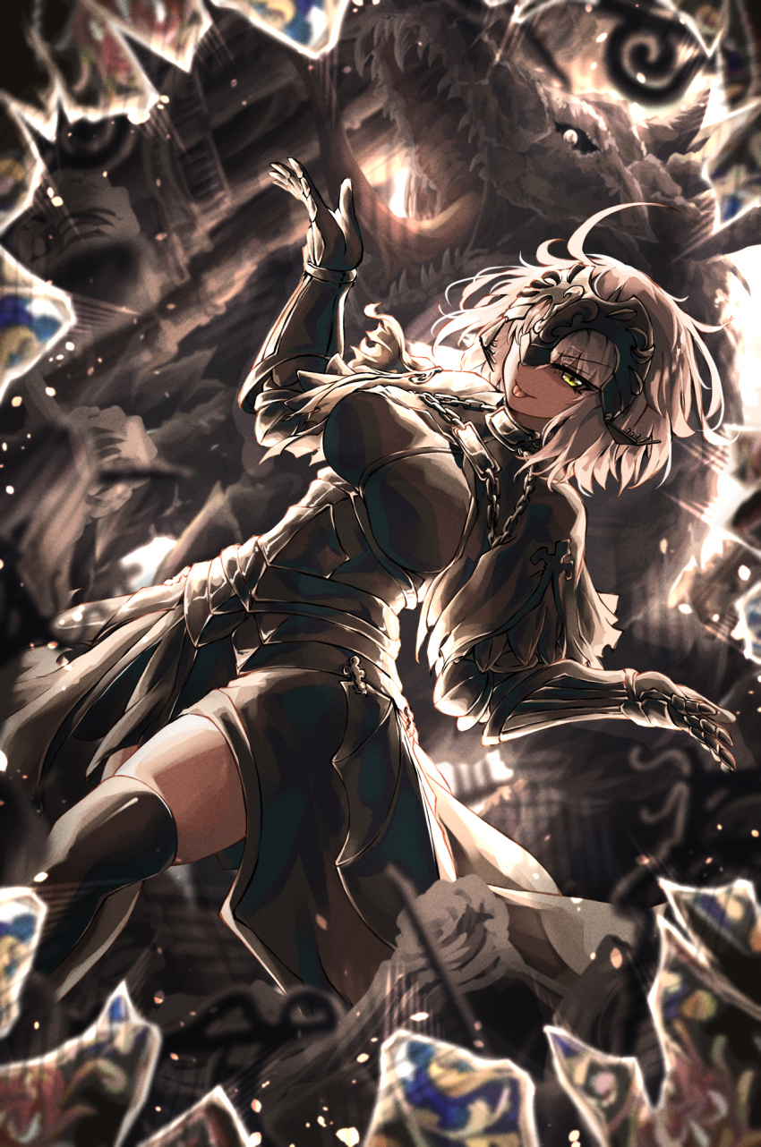 1girl ahoge armor armored_dress backlighting bangs black_capelet breasts capelet chain collar dragon fate/grand_order fate_(series) faulds gauntlets headpiece highres jeanne_d'arc_(alter)_(fate) jeanne_d'arc_(fate) large_breasts looking_at_viewer metal_collar plackart ru_251 short_hair silver_hair smile tongue tongue_out yellow_eyes