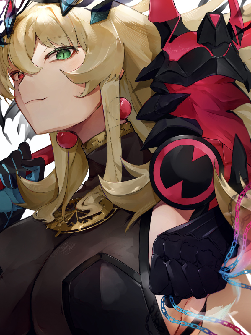 1girl absurdres black_gloves blonde_hair breasts chain fairy_knight_gawain_(fate) fate/grand_order fate_(series) gauntlets gloves green_eyes heterochromia highres jewelry large_breasts long_hair red_eyes single_gauntlet umami_pineapple